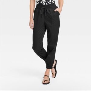 Black Jogger Pants a new day size medium NWT